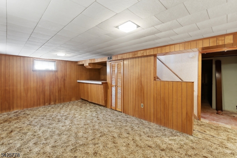 38 Atkins Terrace East Rutherford, NJ 07073 - Photo 29 of 37