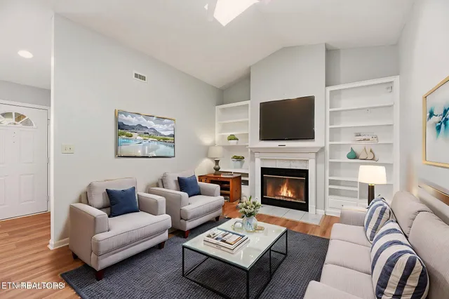 $299,900 | 2440 Chastity Way, Knoxville, TN 37909