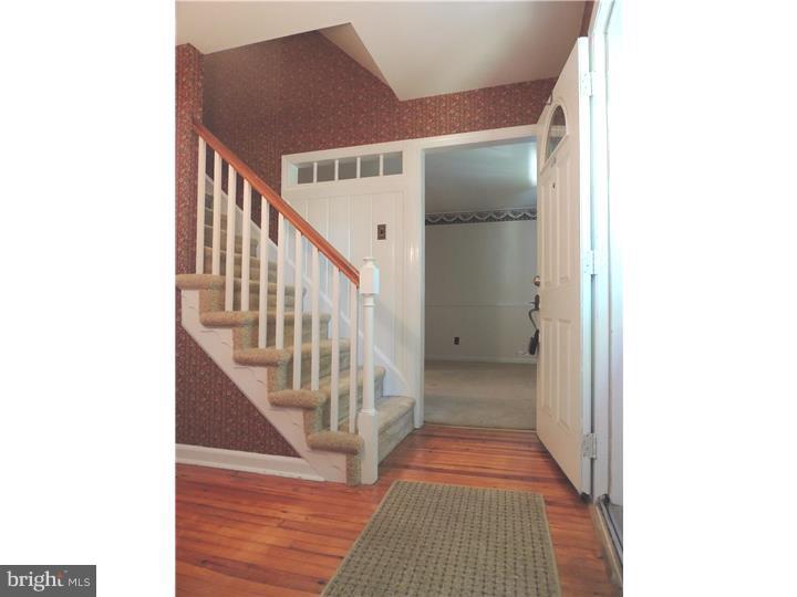 247 Sunnybrook Road Runnemede, NJ 08007 - Photo 4 of 16