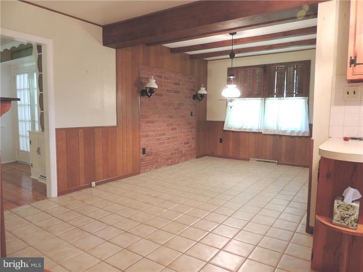 247 Sunnybrook Road Runnemede, NJ 08007 - Photo 6 of 16