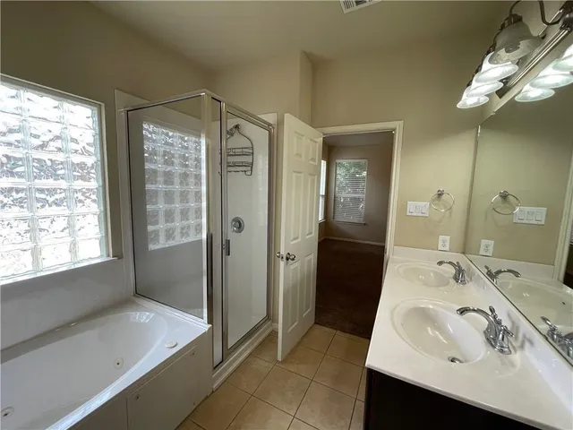 $2,350 | 1704 Rockland Drive, Austin, TX 78748