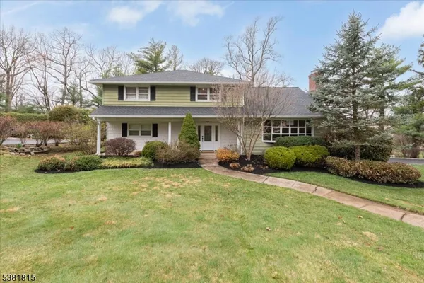 $980,000 | 26 Crest Drive, Berkeley Heights, NJ 07974