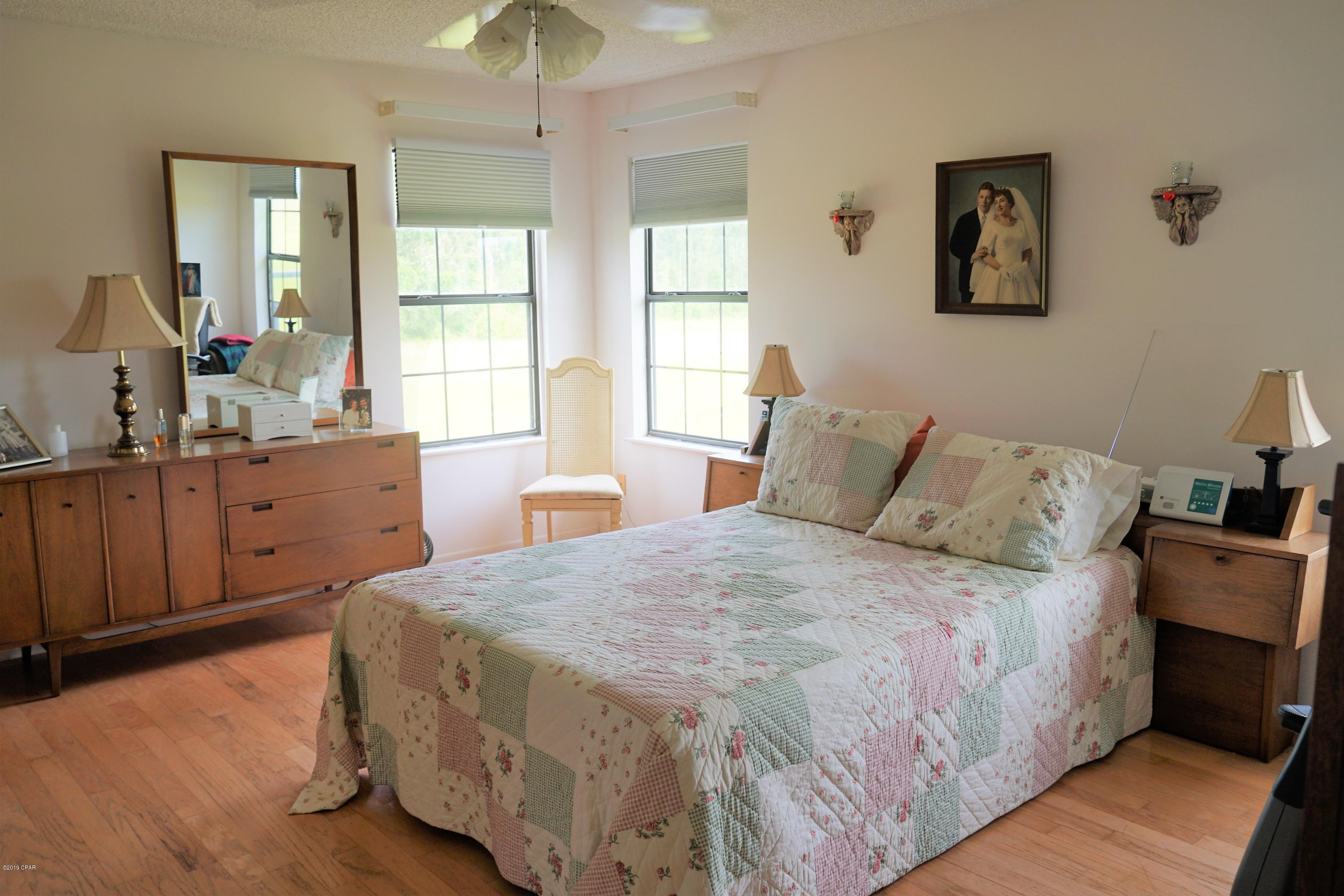 1494 Blount Road Grand Ridge, FL 32442 - Photo 35 of 51 Gallery Image 35
