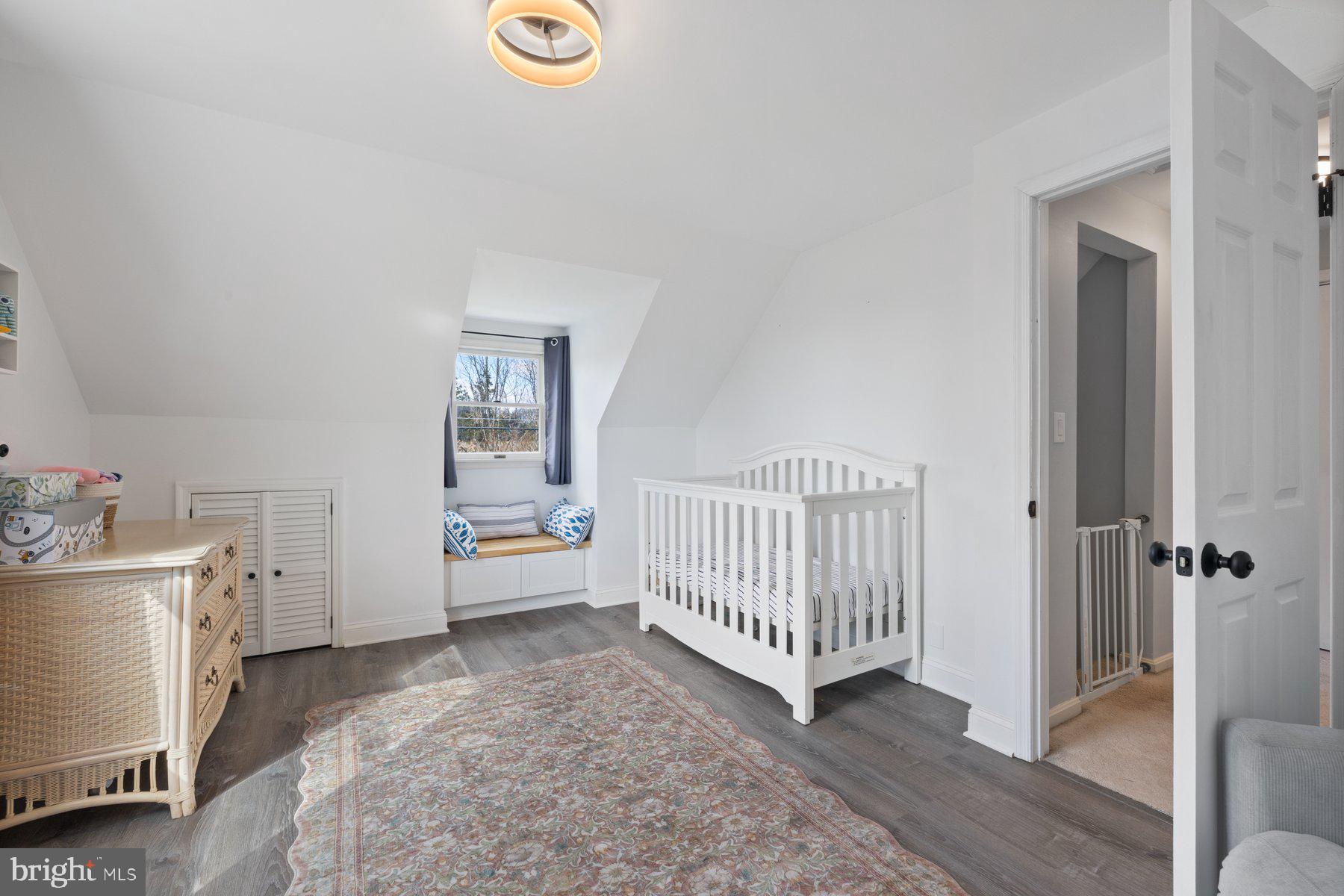 4181 Buffalo Road Mount Airy, MD 21771 - Photo 23 of 38 a view of a room with washing machine and wooden floor