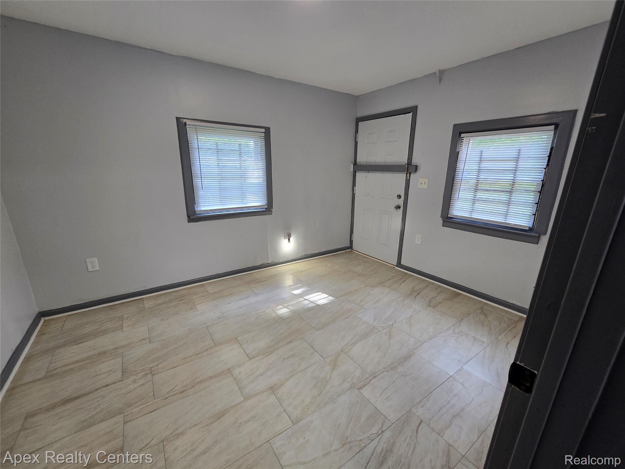 7671-7675 Evergreen Road Detroit, MI 48228 - Photo 61 of 84 7675 Evergreen. Bedroom on first floor.