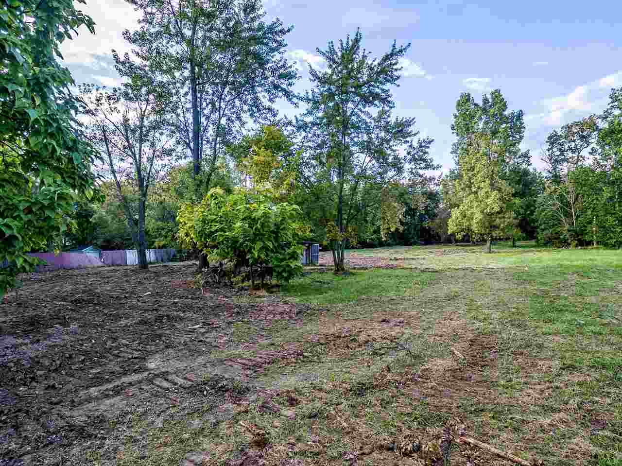 2622 West Dupont Road Fort Wayne, IN 46818 - Photo 1 of 22
