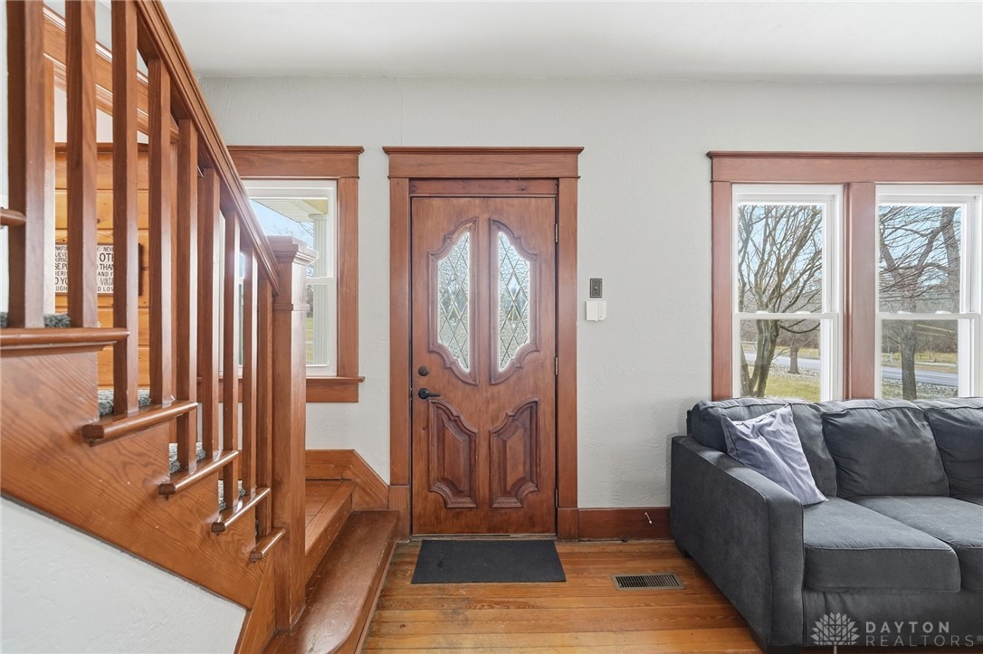 5385 Lytle Road Waynesville, OH 45068 - Photo 4 of 58 Gallery Image 4