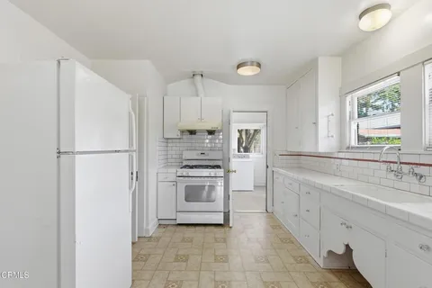 $1,649,000 | 1455 East Villa Street, Pasadena, CA 91106