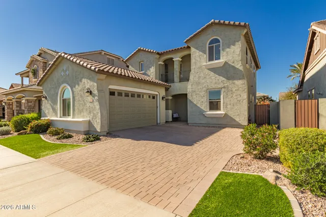 $739,999 | 2700 South Oliver Street, Gilbert, AZ 85295
