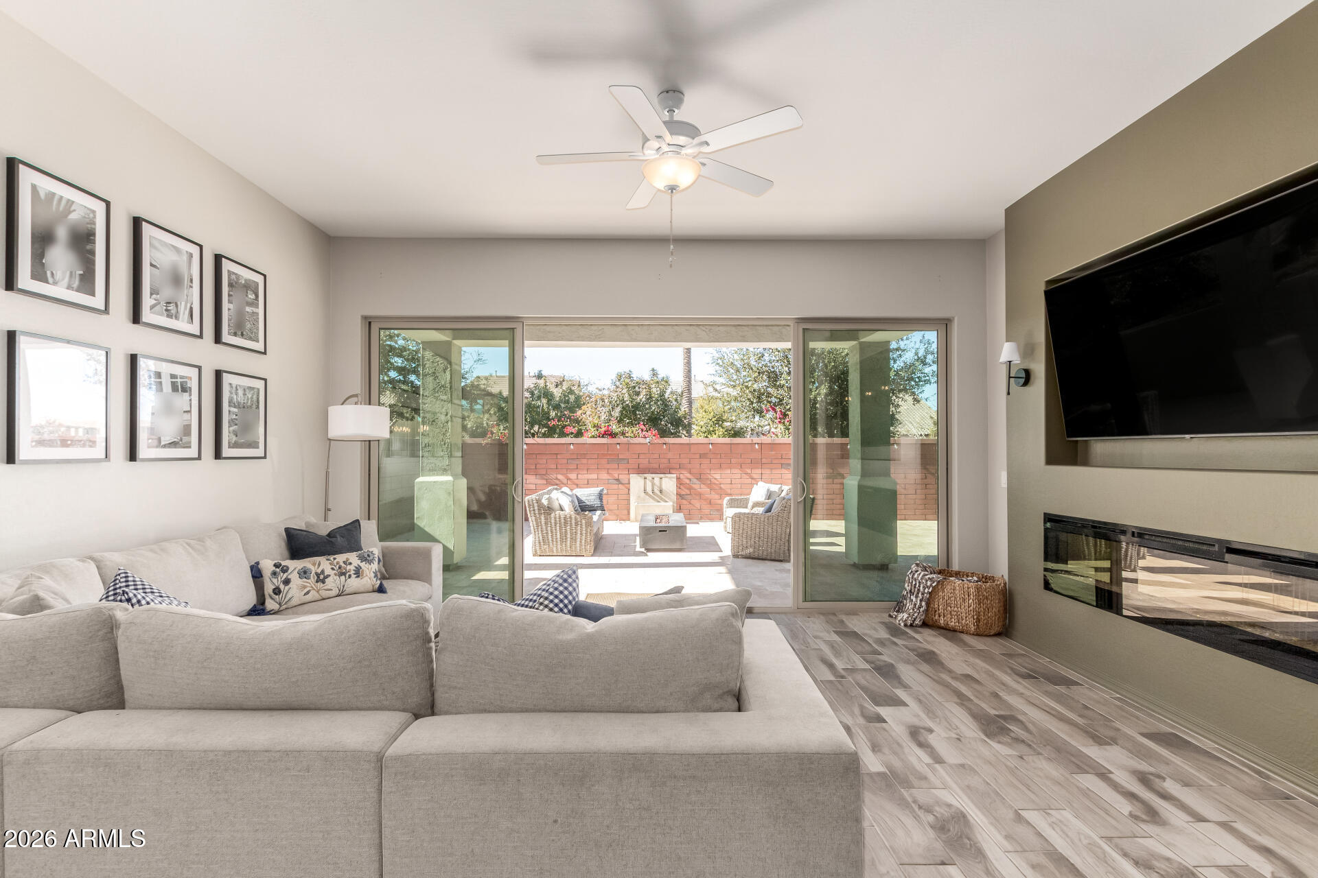 2700 South Oliver Street Gilbert, AZ 85295 - Photo 4 of 43 09 - OLIVER