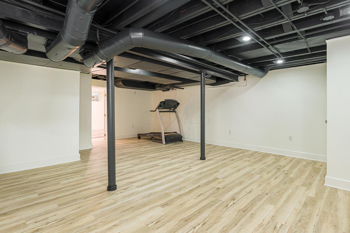 2630 Edington Road Columbus, OH 43221 - Photo 23 of 31 Gallery Image 23