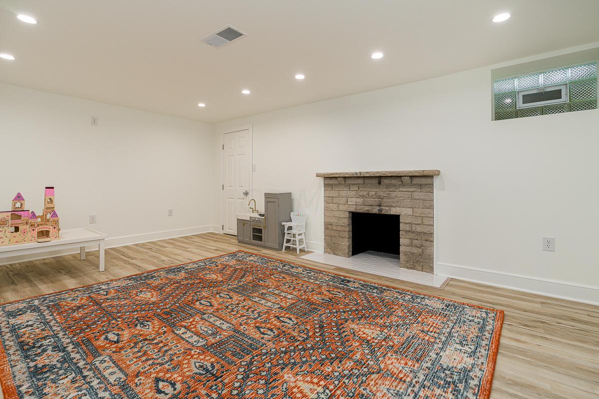 2630 Edington Road Columbus, OH 43221 - Photo 24 of 31 Gallery Image 24