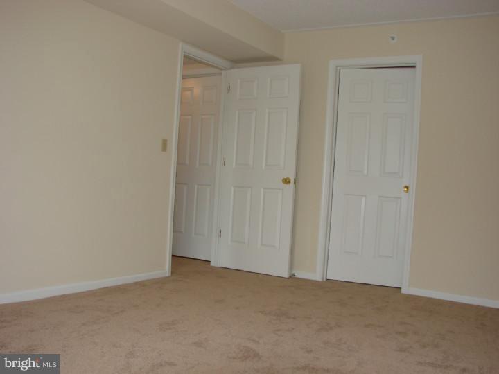 116 Brandon Road Norristown, PA 19403 - Photo 5 of 20 Living Room