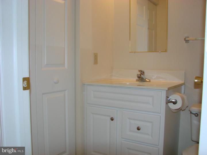 116 Brandon Road Norristown, PA 19403 - Photo 9 of 20 Bathroom