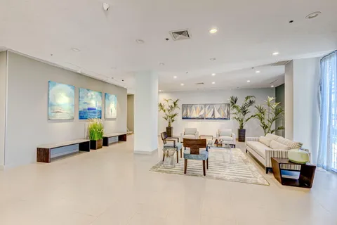 $1,250,000 | 5540 North Ocean Drive, Unit 14B, Singer Island, FL 33404