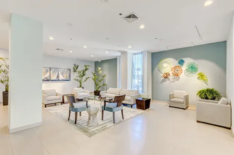 $1,250,000 | 5540 North Ocean Drive, Unit 14B, Singer Island, FL 33404