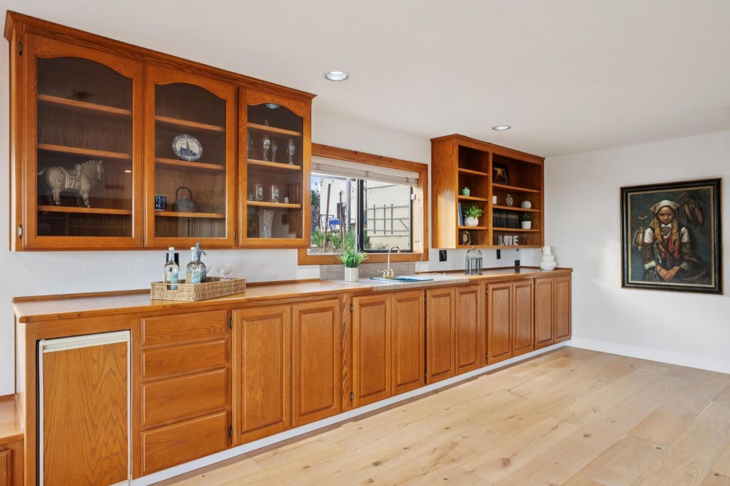 600 Ridge Top Road Los Gatos, CA 95033 - Photo 48 of 81 a view of cabinets and window