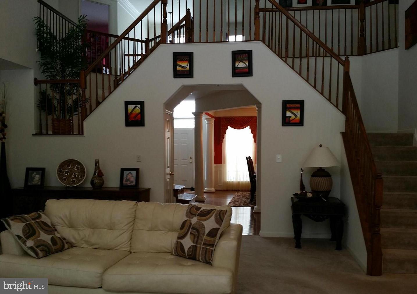 9842 Farm Pond Road Laurel, MD 20708 - Photo 3 of 18