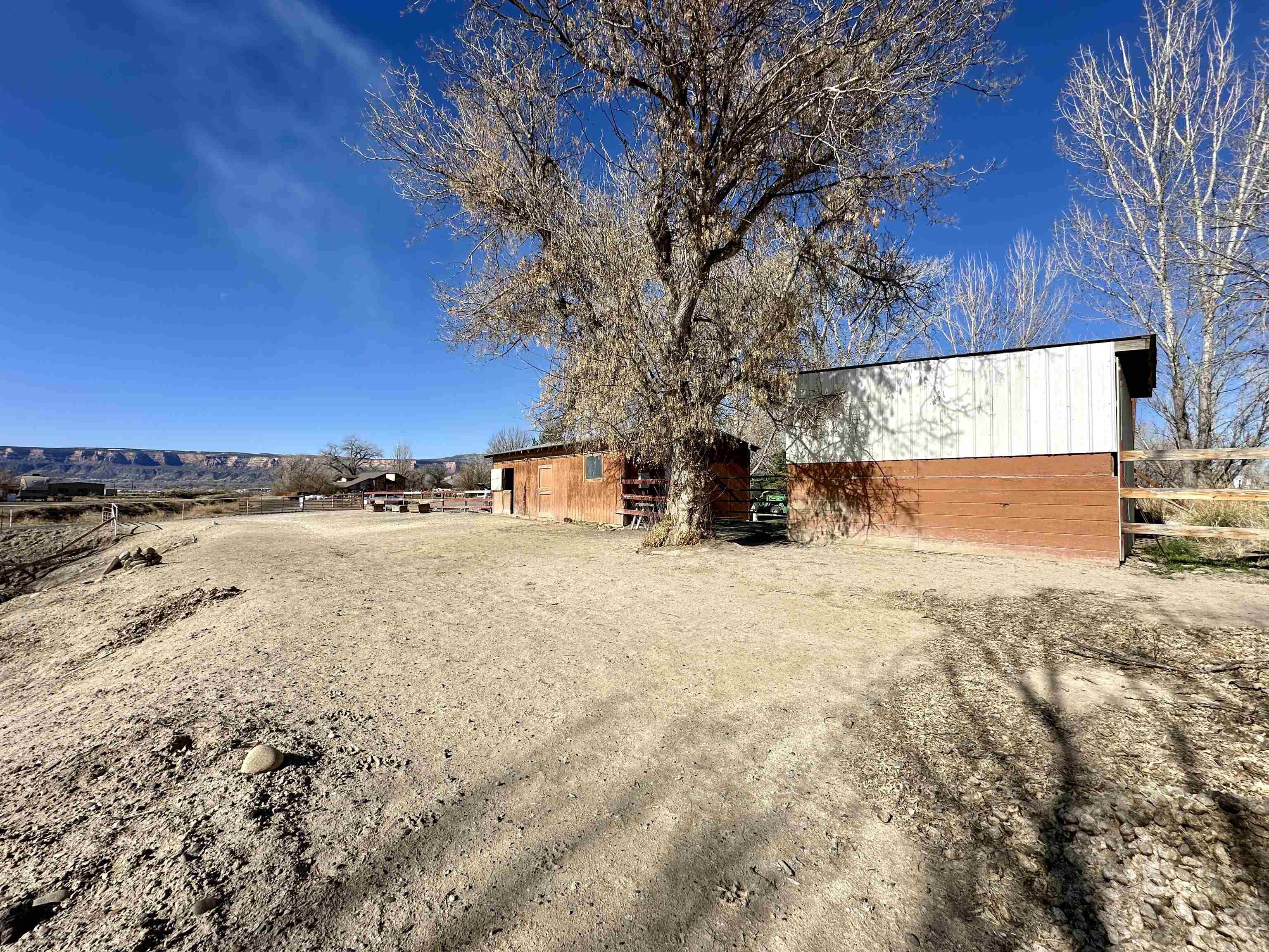 881 22 Road Grand Junction, CO 81505 - Photo 23 of 36 a view of beach and ocean