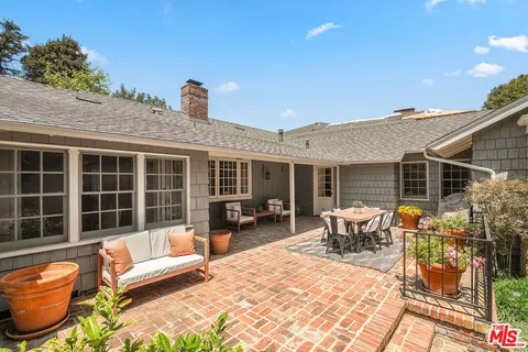 $4,799,000 | 432 Ocampo Drive, Pacific Palisades, CA 90272