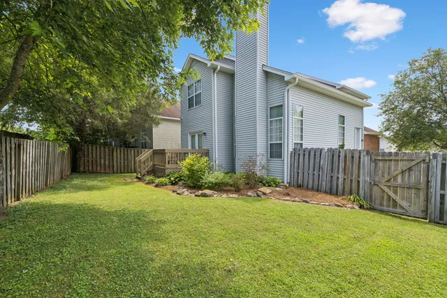 $369,900 | 2001 Lassiter Drive, Goodlettsville, TN 37072