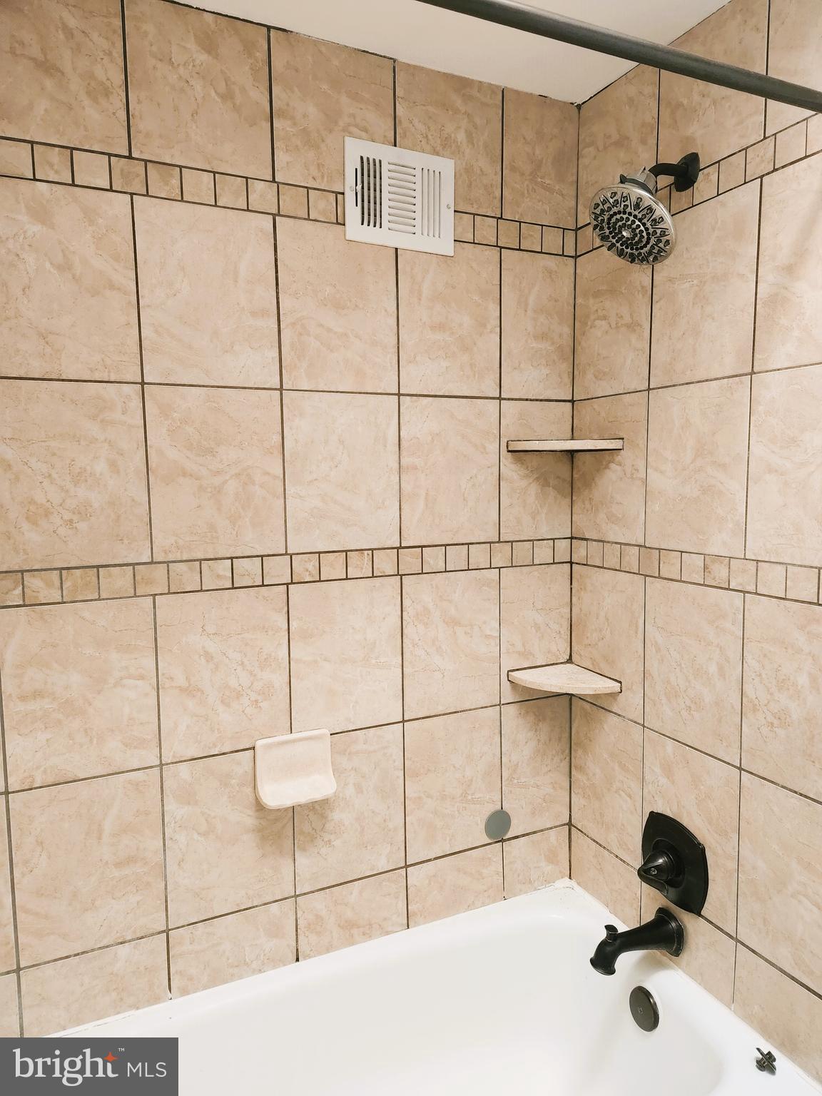 12833 Medford Road Philadelphia, PA 19154 - Photo 8 of 14