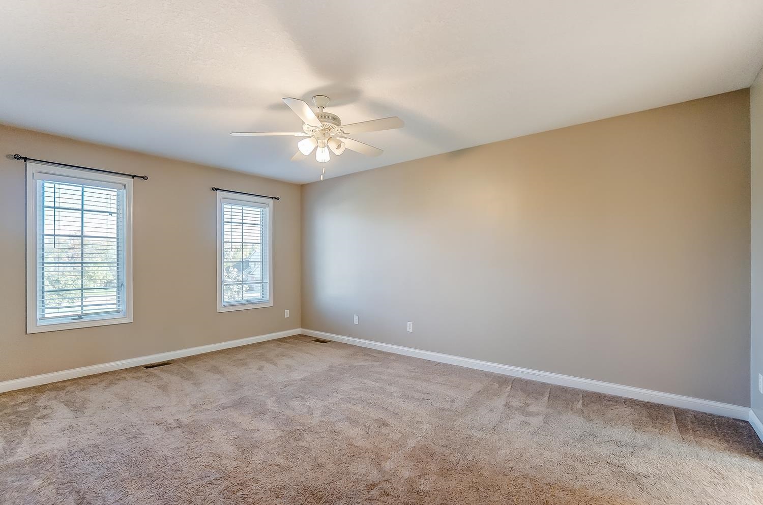 10301 Bitterroot Court Fort Wayne, IN 46804 - Photo 15 of 36 Gallery Image 15
