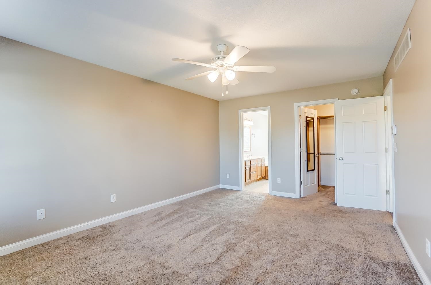 10301 Bitterroot Court Fort Wayne, IN 46804 - Photo 16 of 36 Gallery Image 16