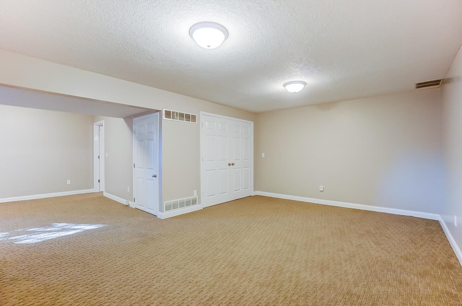 10301 Bitterroot Court Fort Wayne, IN 46804 - Photo 26 of 36 Gallery Image 26
