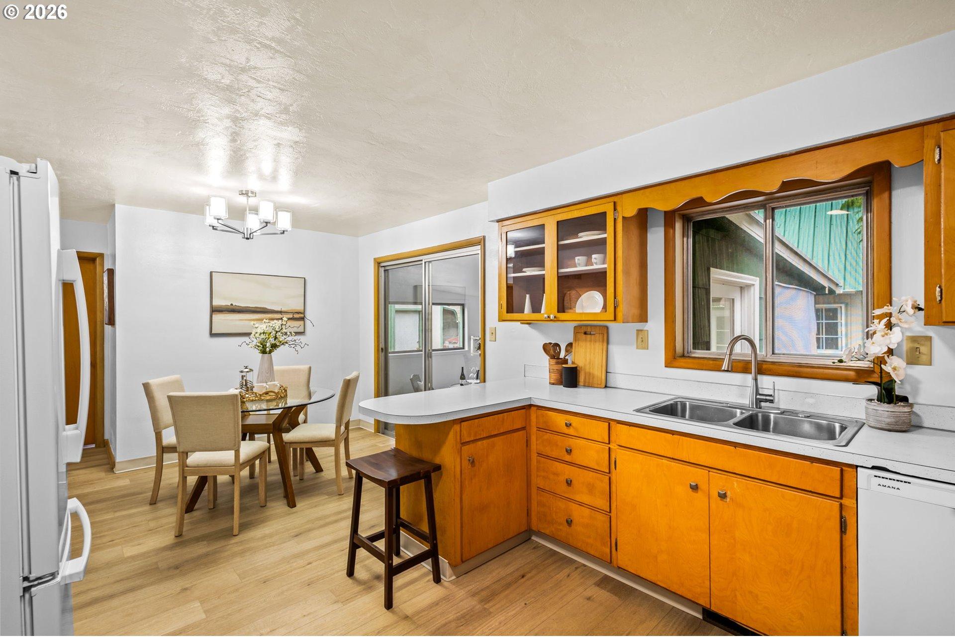 4966 Swegle Road Northeast Salem, OR 97301 - Photo 13 of 43 Gallery Image 13