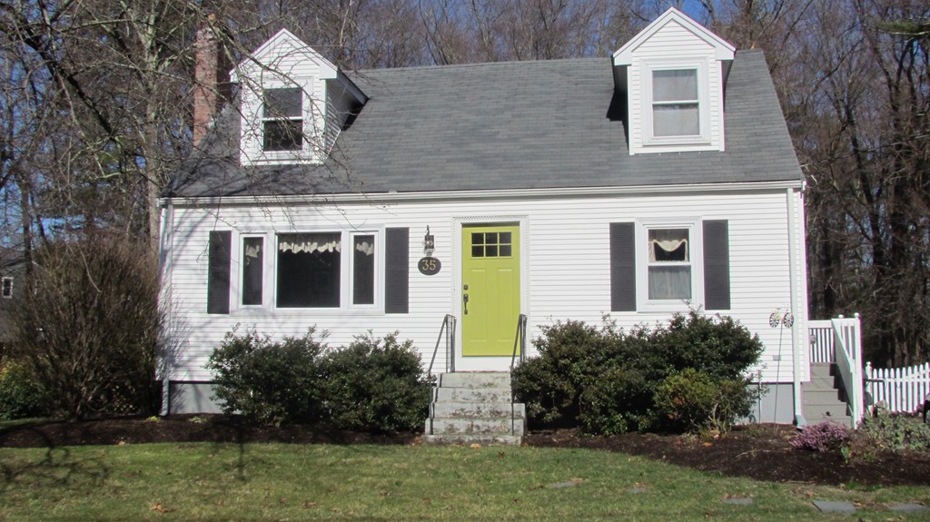 35 Anthony Road Franklin, MA 02038 - Photo 1 of 22 Gallery Image 1
