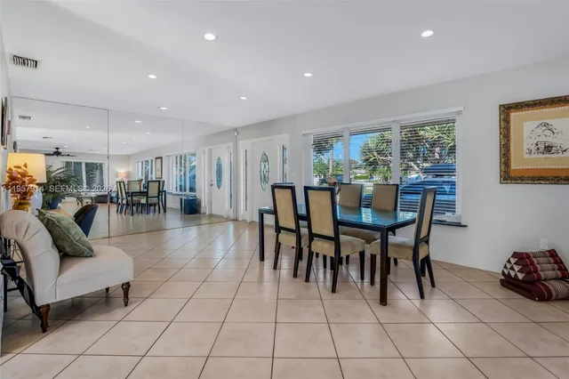 $4,500 | 1600 North 28th Court, Hollywood, FL 33020