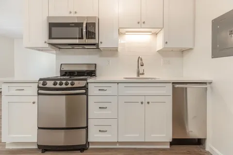 $549,000 | 761 East 6th Street, Unit 1, Boston, MA 02127