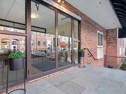 $549,000 | 761 East 6th Street, Unit 1, Boston, MA 02127