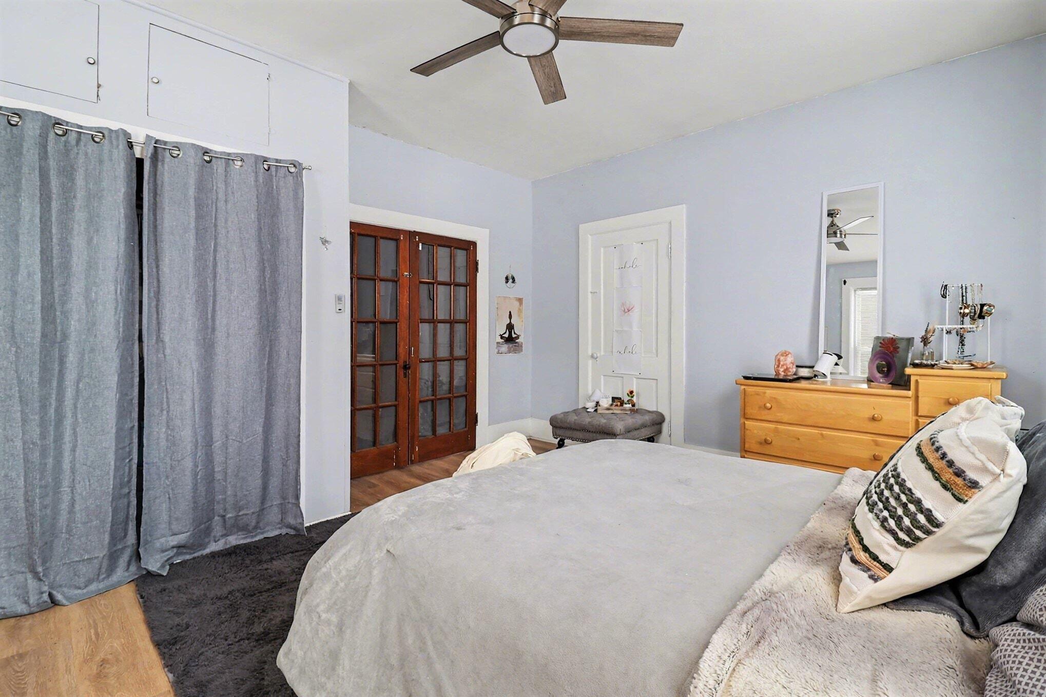 524 Davis Street Manistee, MI 49660 - Photo 10 of 15 file_1482