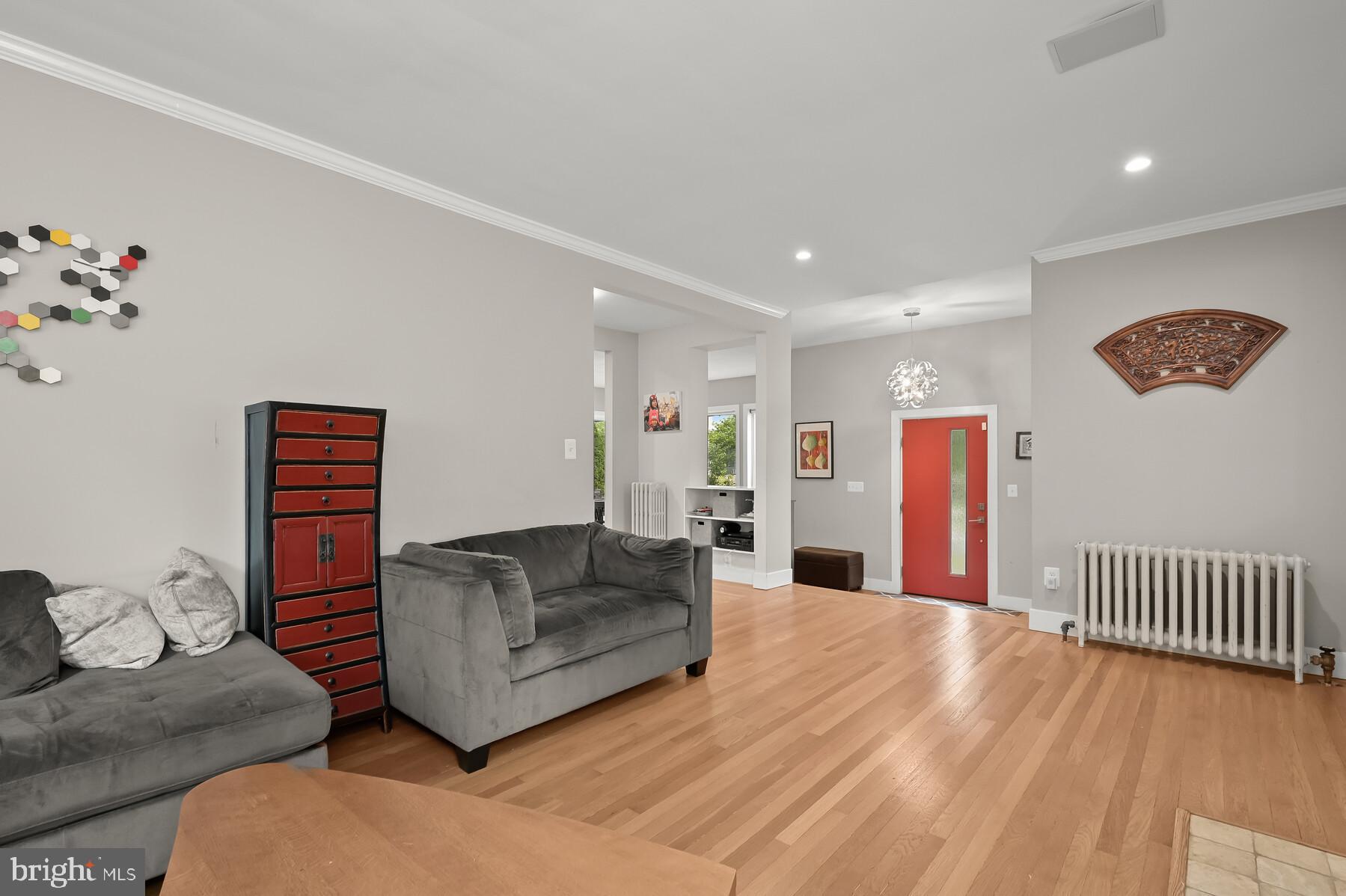 5202 Goddard Road Bethesda, MD 20814 - Photo 12 of 35 Living Room