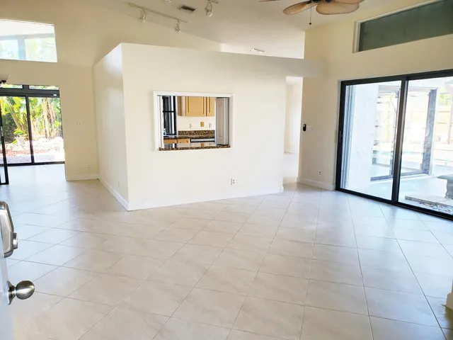 $4,600 | 11897 Sunchase Court, Boca Raton, FL 33498