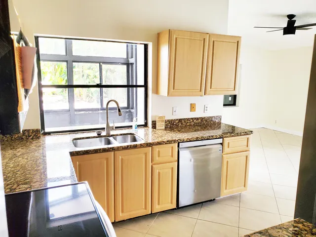 $4,600 | 11897 Sunchase Court, Boca Raton, FL 33498