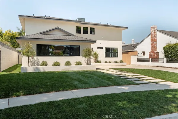 $1,700,000 | 6829 East Parapet Street, Long Beach, CA 90808