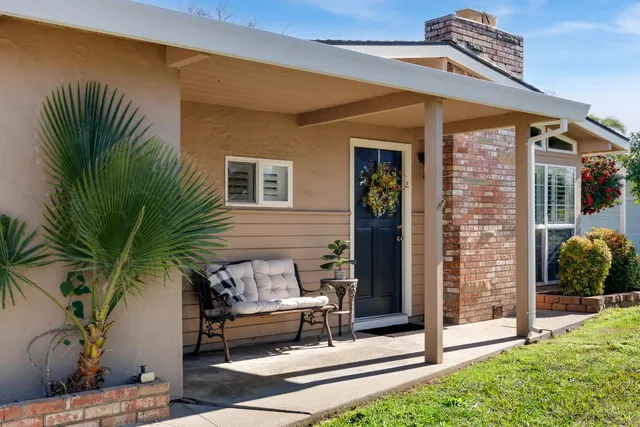 $499,000 | 4845 Hazelwood Avenue, Carmichael, CA 95608