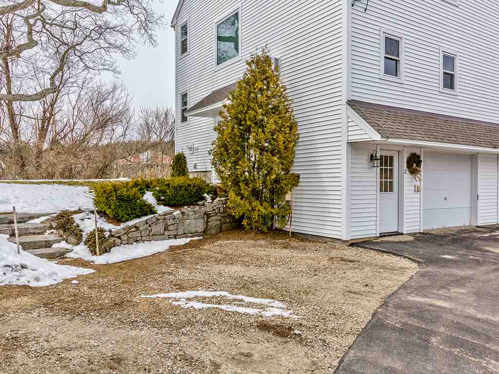 479 North River Road, Unit 2 Milford, NH 03055 - Photo 24 of 34