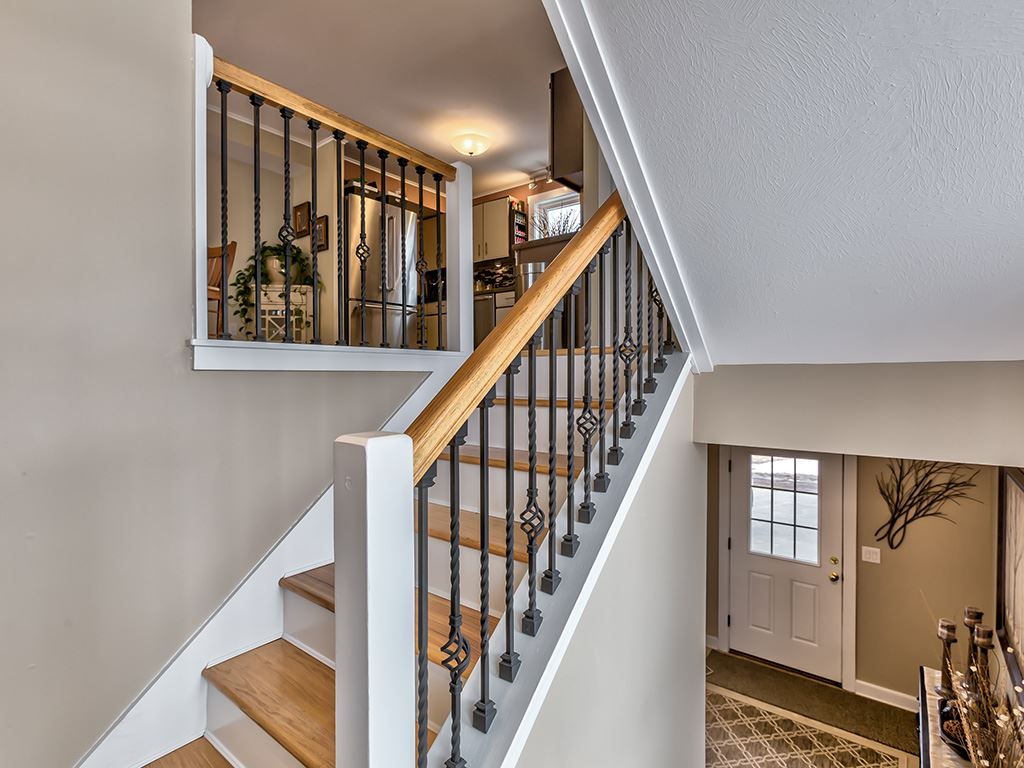 479 North River Road, Unit 2 Milford, NH 03055 - Photo 4 of 34