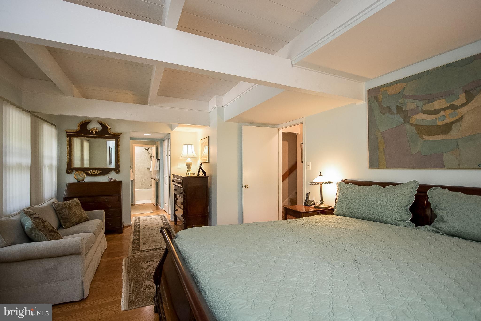 11170 Glade Drive Reston, VA 20191 - Photo 18 of 30 Master Suite