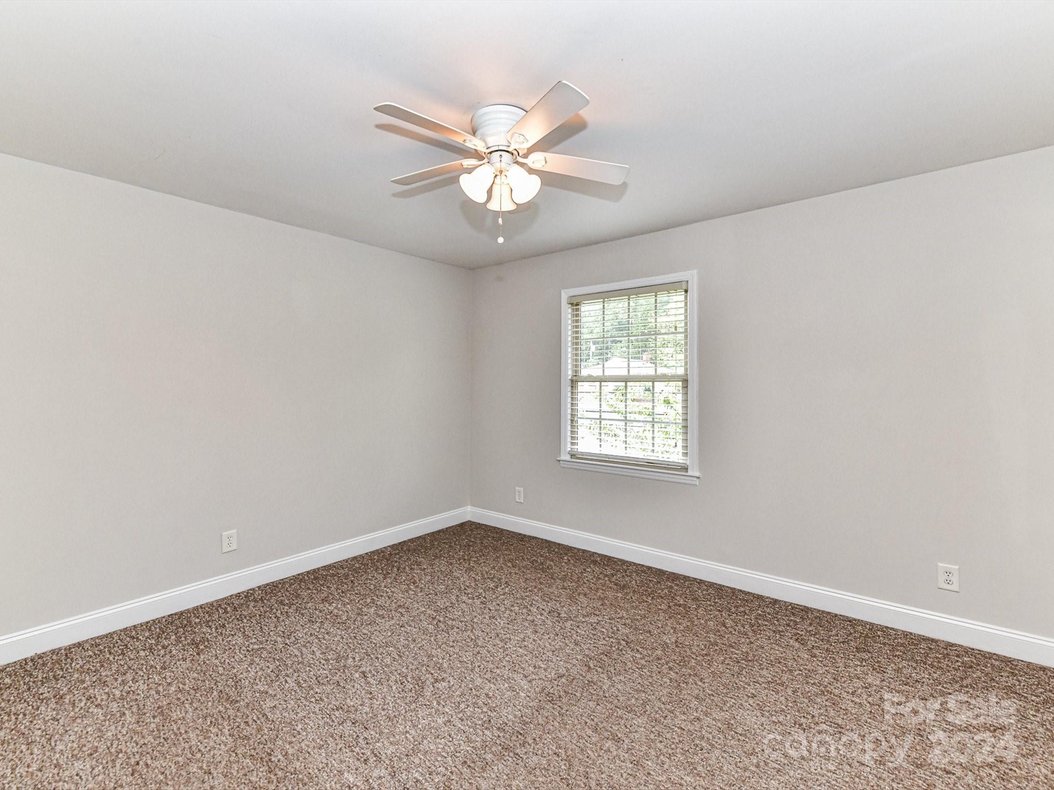 4913 Park Road, Unit F Charlotte, NC 28209 - Photo 13 of 22 Gallery Image 13