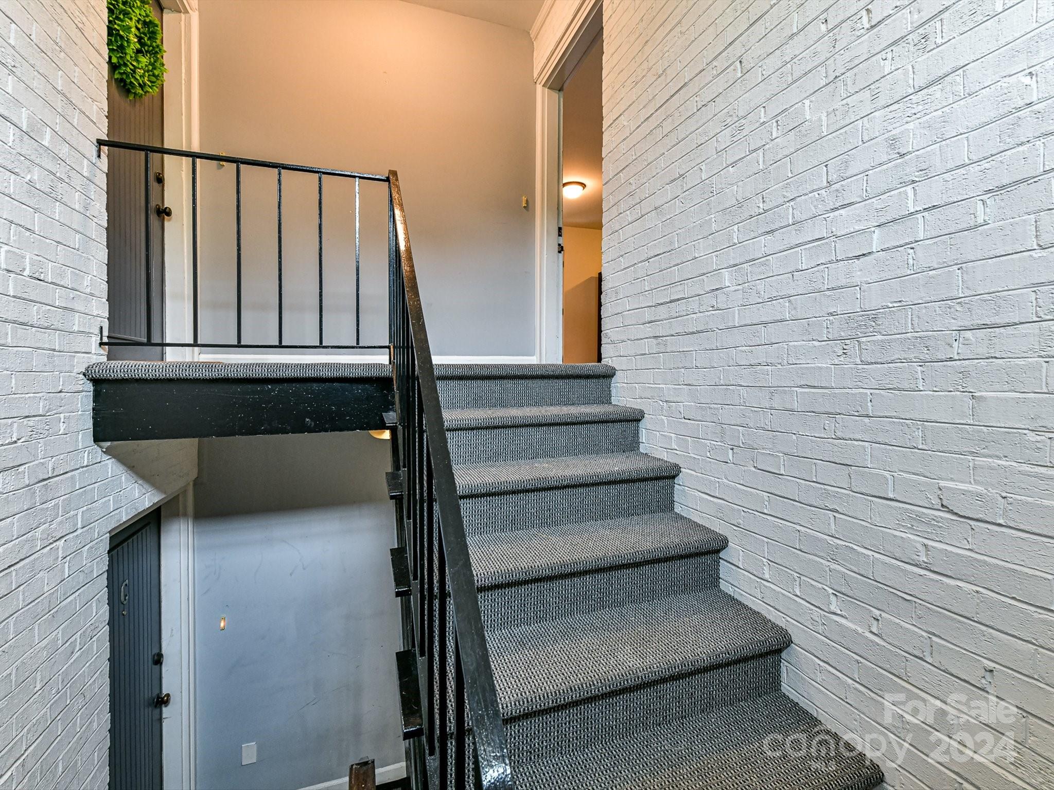 4913 Park Road, Unit F Charlotte, NC 28209 - Photo 2 of 22 Gallery Image 2