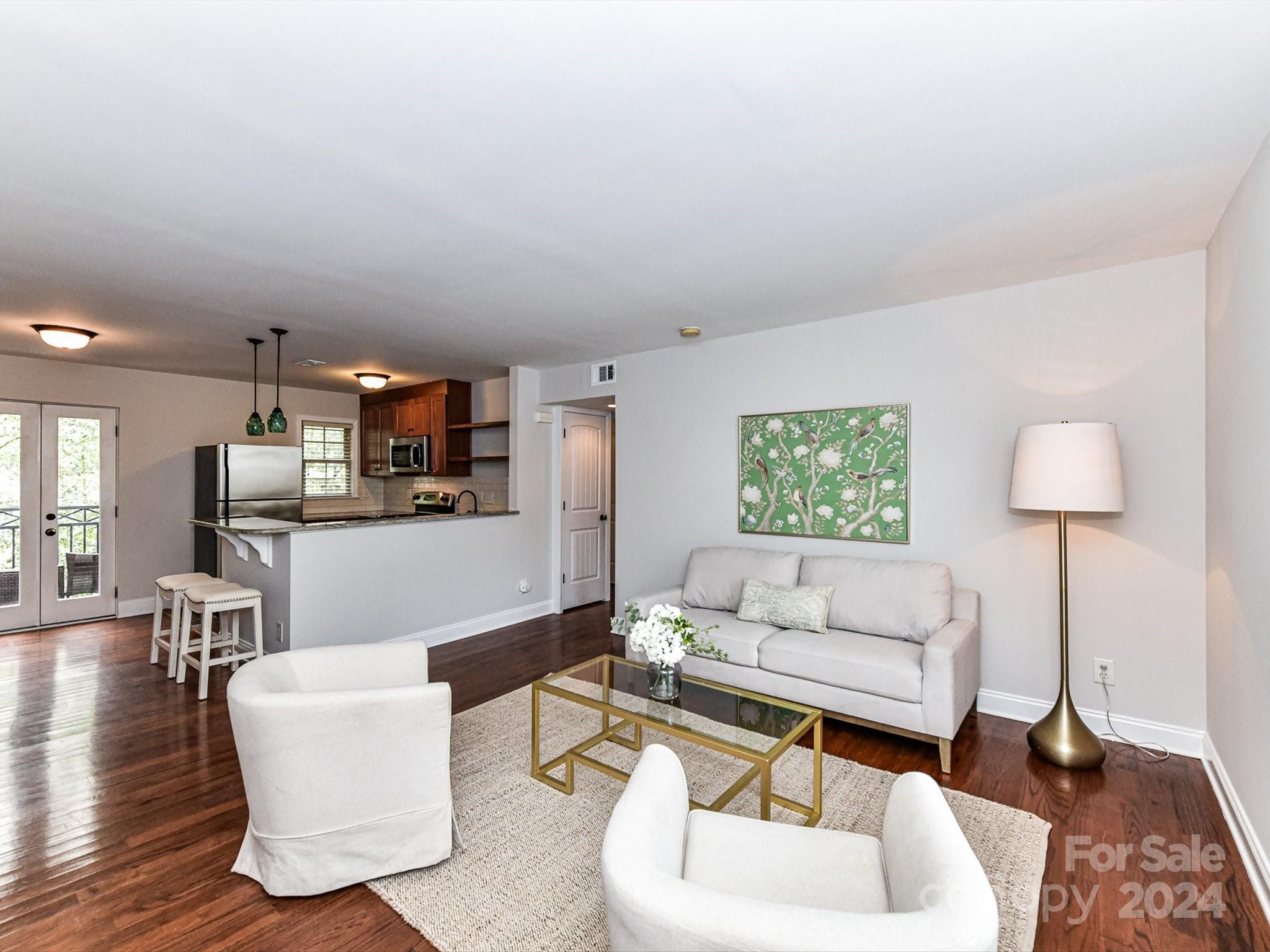 4913 Park Road, Unit F Charlotte, NC 28209 - Photo 6 of 22 Gallery Image 6