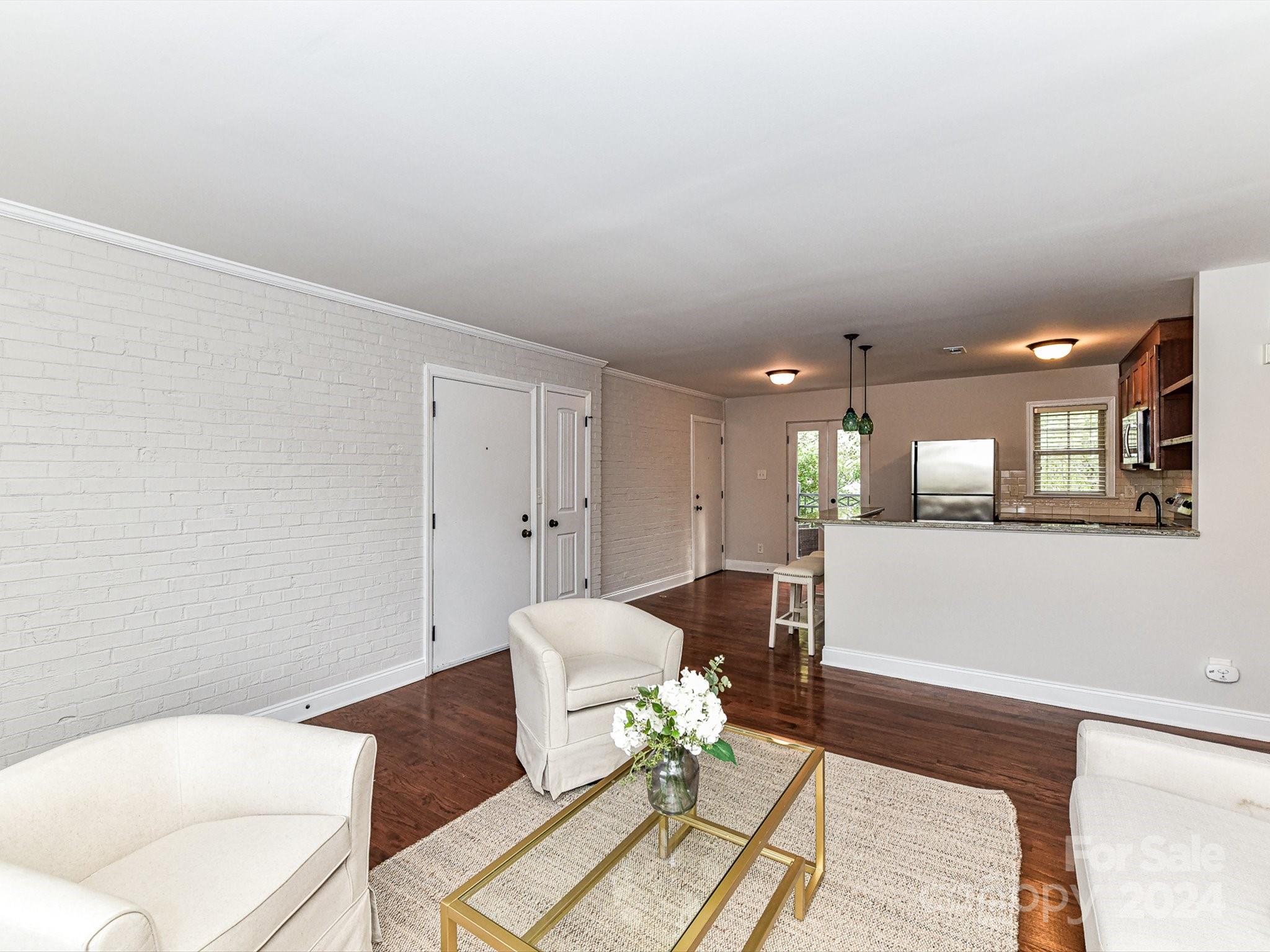 4913 Park Road, Unit F Charlotte, NC 28209 - Photo 7 of 22 Gallery Image 7