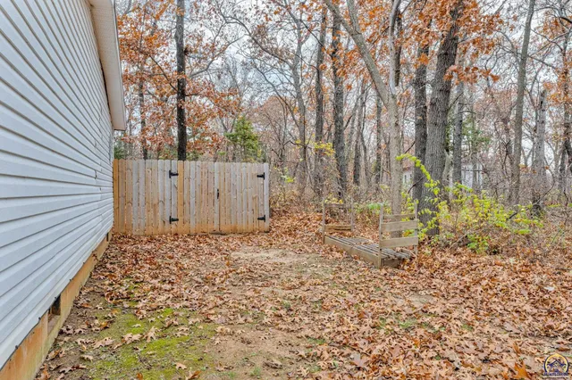 $278,000 | 4853 Cheyenne Lane, McLouth, KS 66054