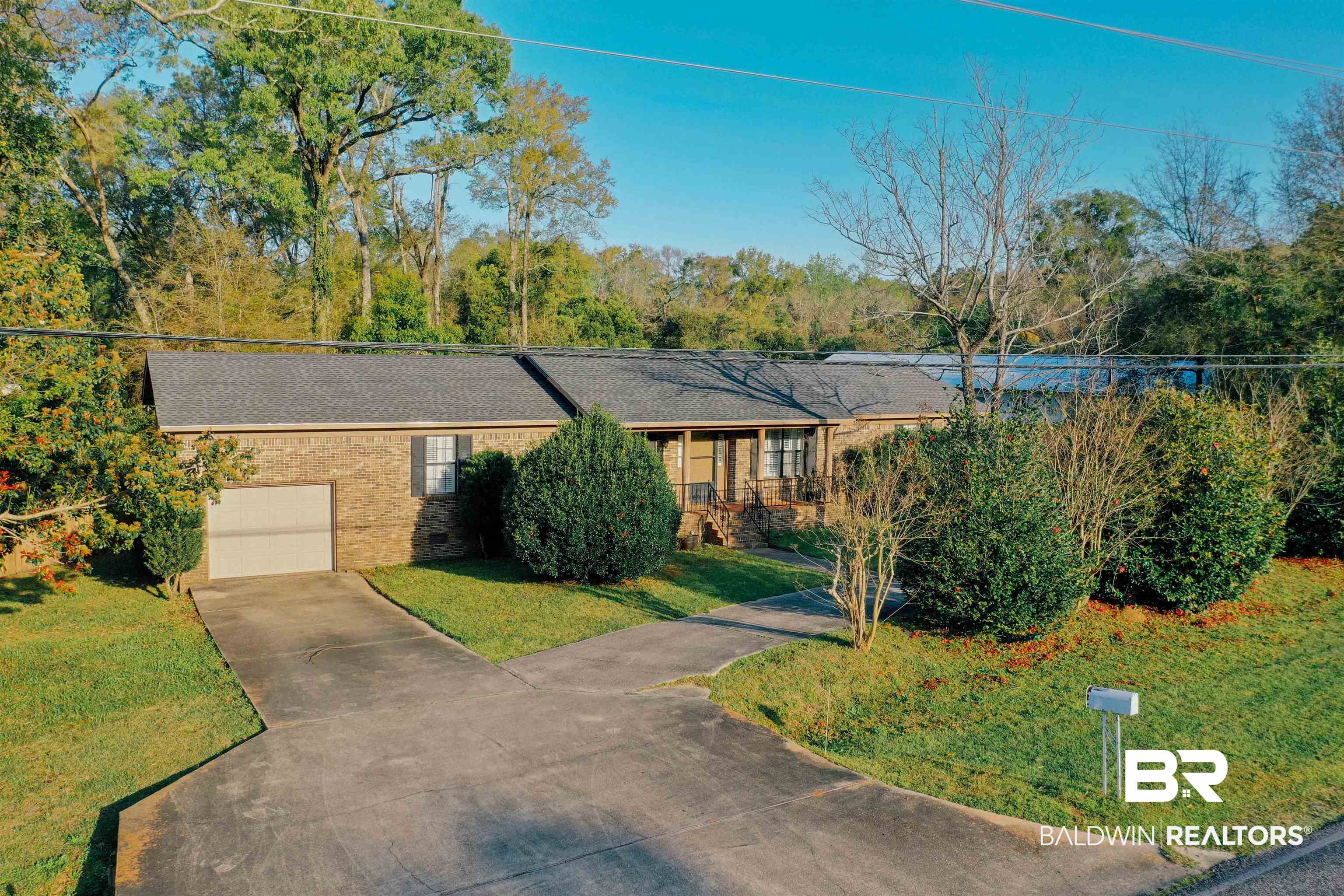 505 Main Street Daphne, AL 36526 - Photo 1 of 17