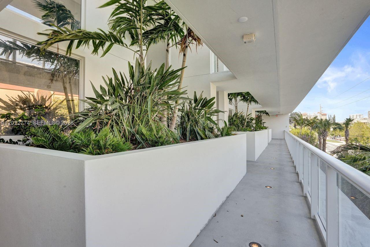 407 North Riverside Drive, Unit 402 Pompano Beach, FL 33062 - Photo 42 of 54